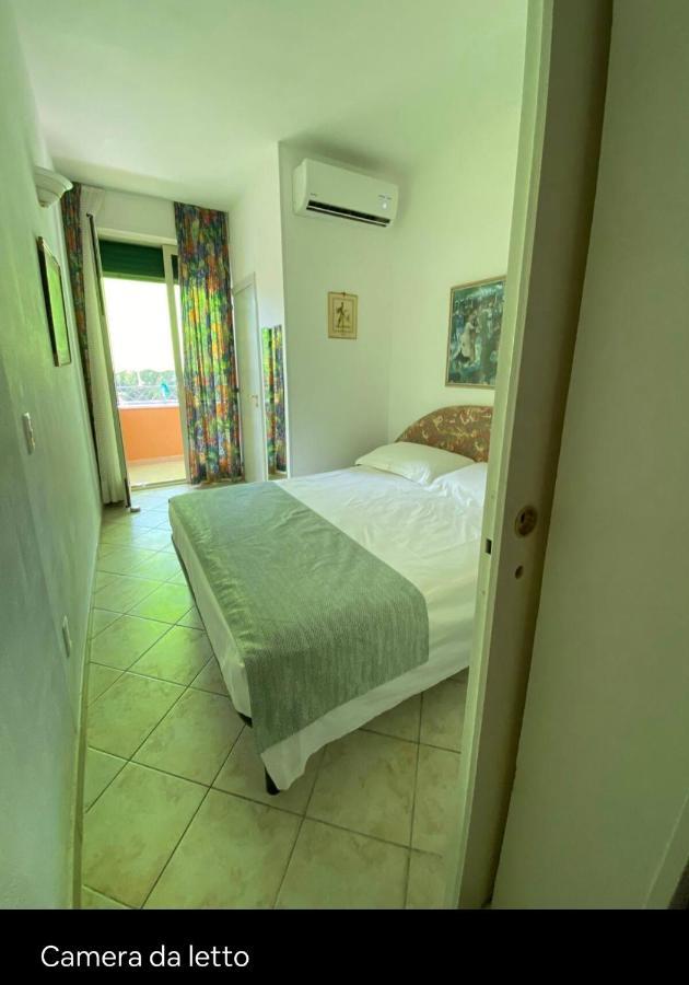 Casa Centralissima Torre Dell Orso 100m Dal Mare Appartement *