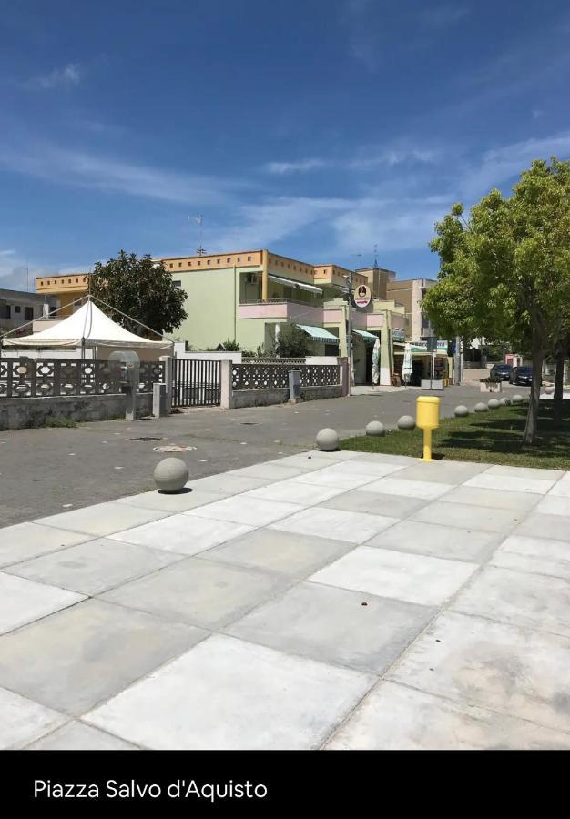 Casa Centralissima Torre Dell Orso 100m Dal Mare Apartment